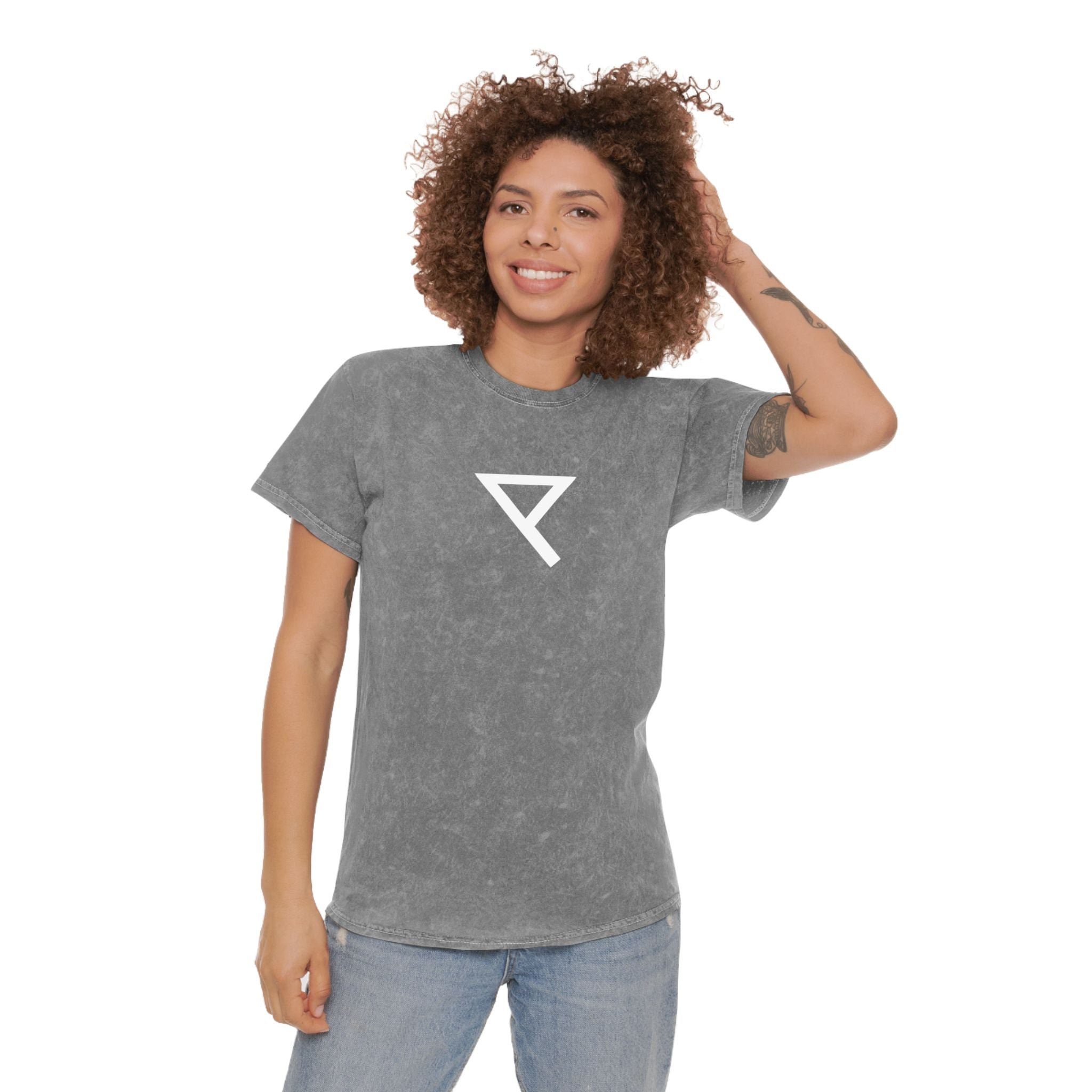 Crucible Mineral-Wash Tee (White)